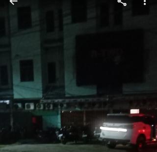 THM tempat hiburan malam di sepanjang jln Ombak  beroperasi melanggar batas jam izin perwako Dumai.